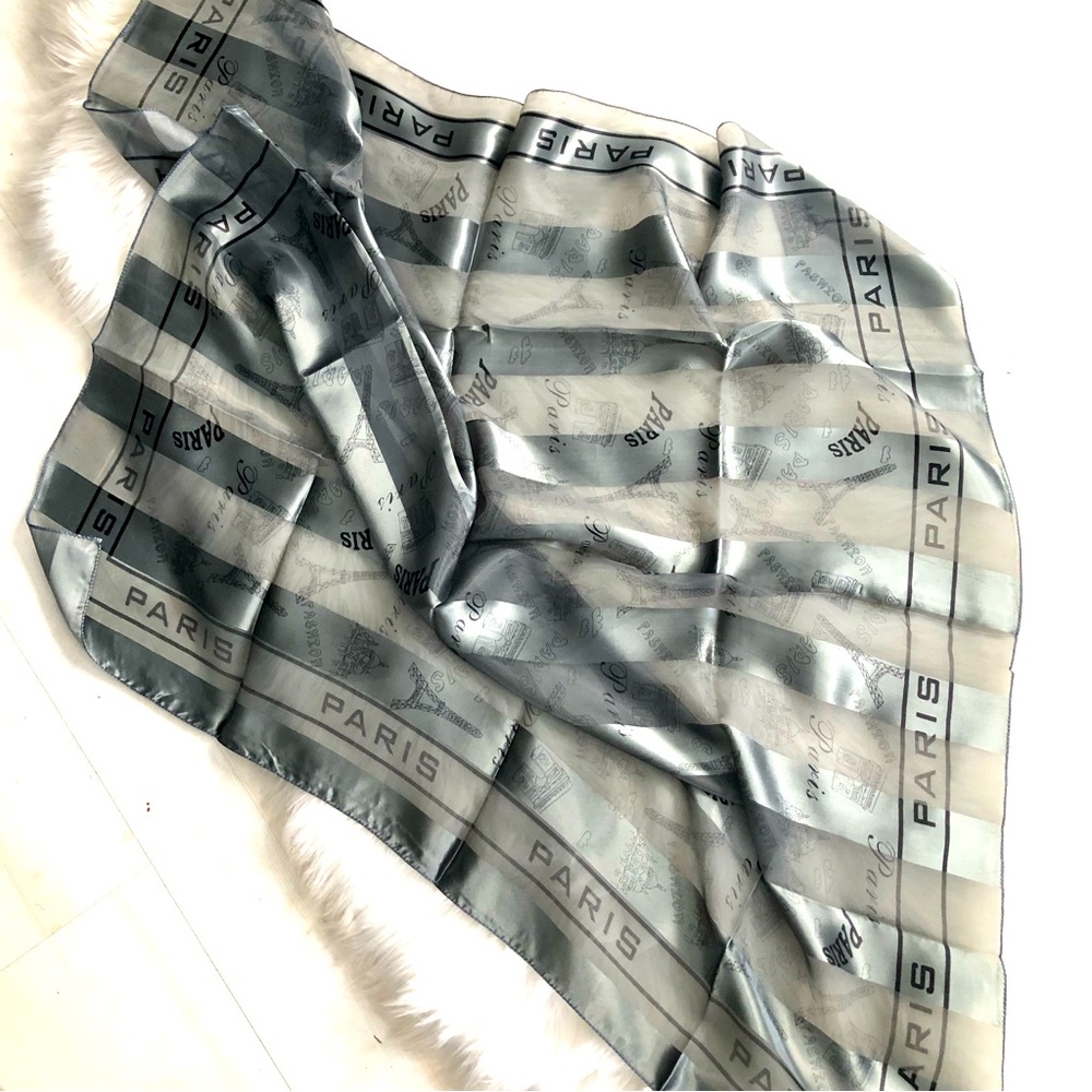 NWOT Paris Eiffel Tower Large Neck Head Scarf